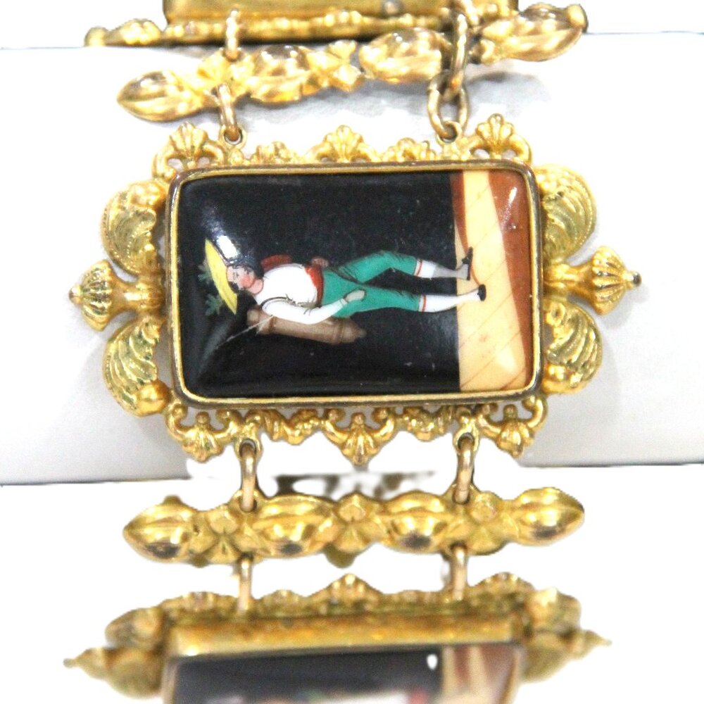 ANTIQUE GEORGIAN HAND PAINTED FOUR PANEL PORTRAIT BRACELET